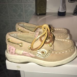 Toddler girls size 6 sperrys